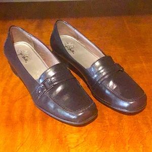 Life Stride Belinda, Cruise Navy Loafers with Buckle